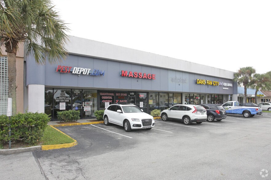 Primary Photo Of 3280-3290 W Hillsboro Blvd, Deerfield Beach Unknown For Lease