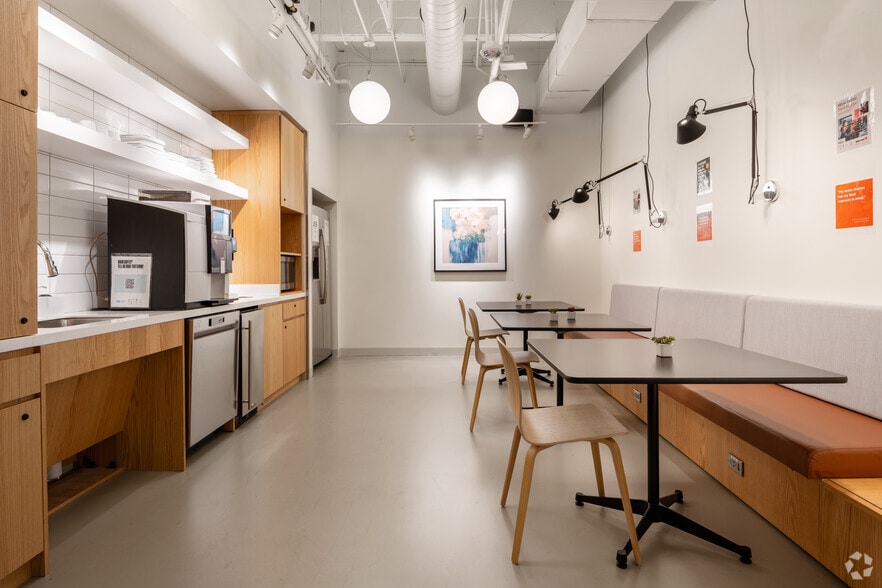 Photo of 1st Floor Ste Coworking Dedicated