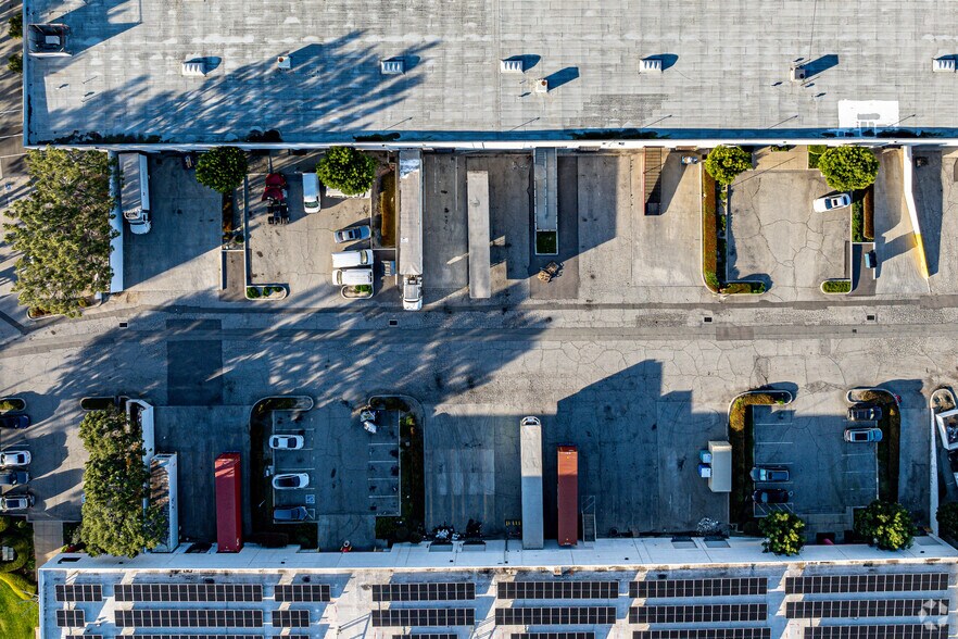 More Photos Of 8940 Sorensen Ave, Santa Fe Springs Warehouse For Lease