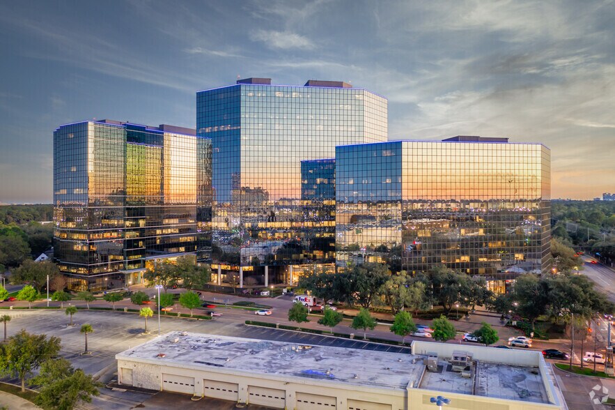 Primary Photo Of 820 Gessner Rd, Houston Office For Lease