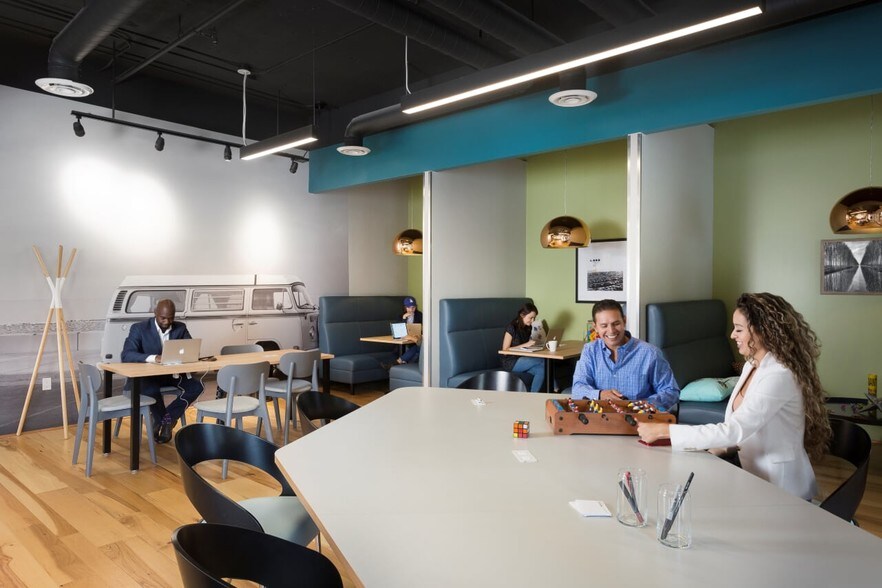 More Photos Of 17875 Von Karman, Irvine Coworking Space