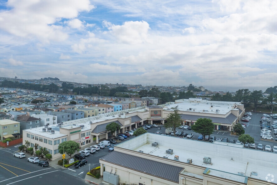 More Photos Of 5-192 Skyline Plz, Daly City Unknown For Lease