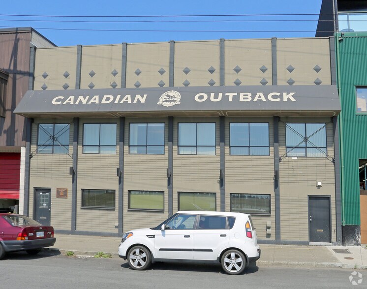More Photos Of 332 E Esplanade, North Vancouver Warehouse For Lease