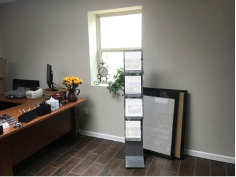 More Photos Of 8520 E Hwy 67, Alvarado Unknown For Lease