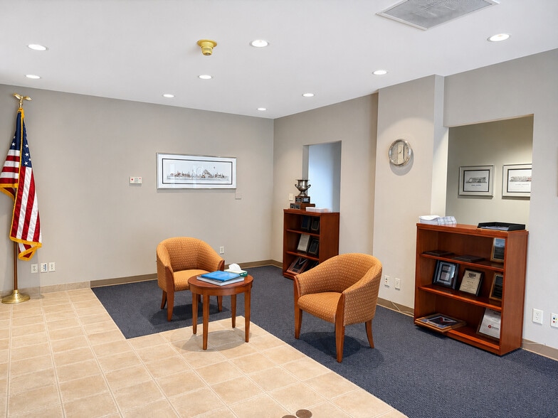 More Photos Of 3245 Hampton Ave, Saint Louis Office For Sale