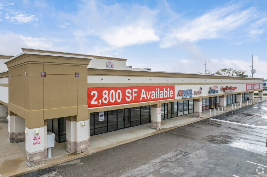 More Photos Of 132-156 E FM-1960, Houston Unknown For Lease