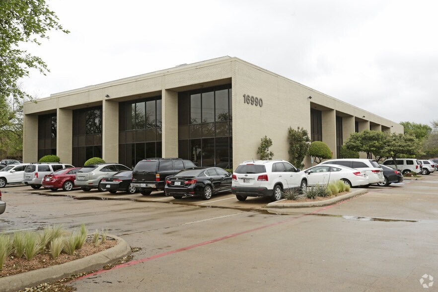 More Photos Of 16990 N Dallas Pky, Dallas Office For Lease