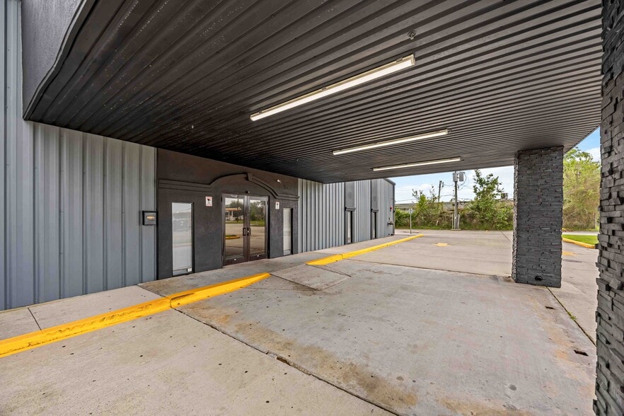 More Photos Of 7746 Almeda Genoa Rd, Houston Religious Facility For Sale