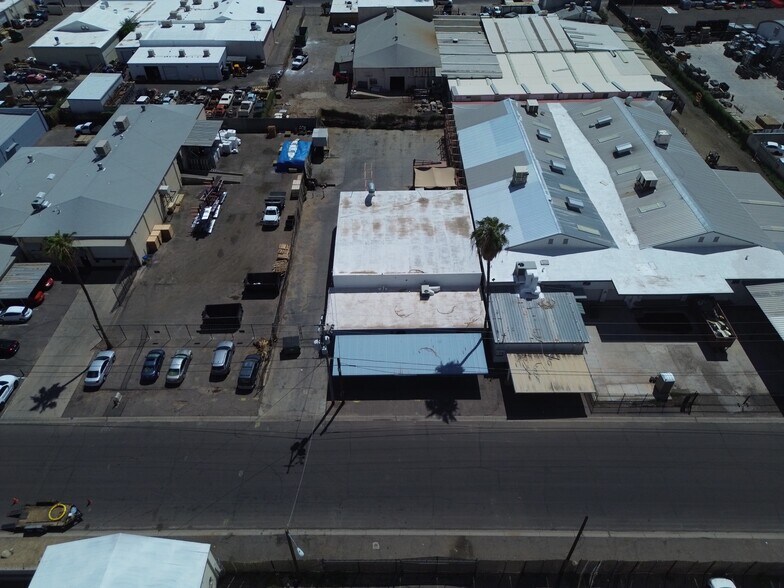 More Photos Of 1209 W Hilton Ave, Phoenix Warehouse For Sale