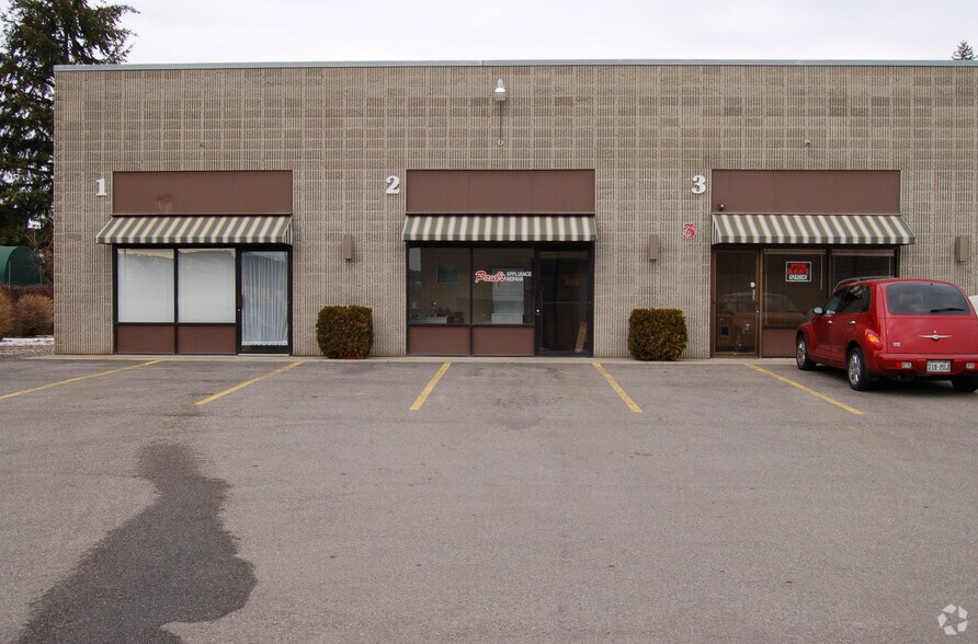 More Photos Of 11211 E Sprague Ave, Spokane Valley Storefront For Sale