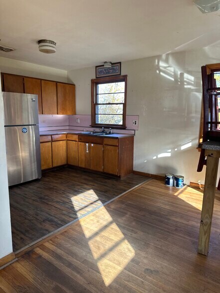 More Photos Of 4615 Lincoln Way E, Fayetteville Land For Sale