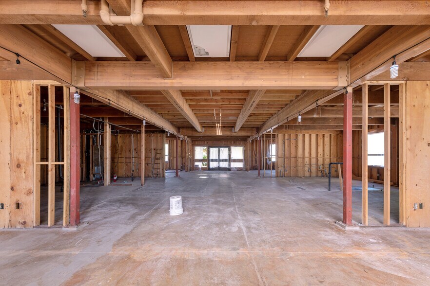 More Photos Of 915 Diablo Ave, Novato Office For Sale