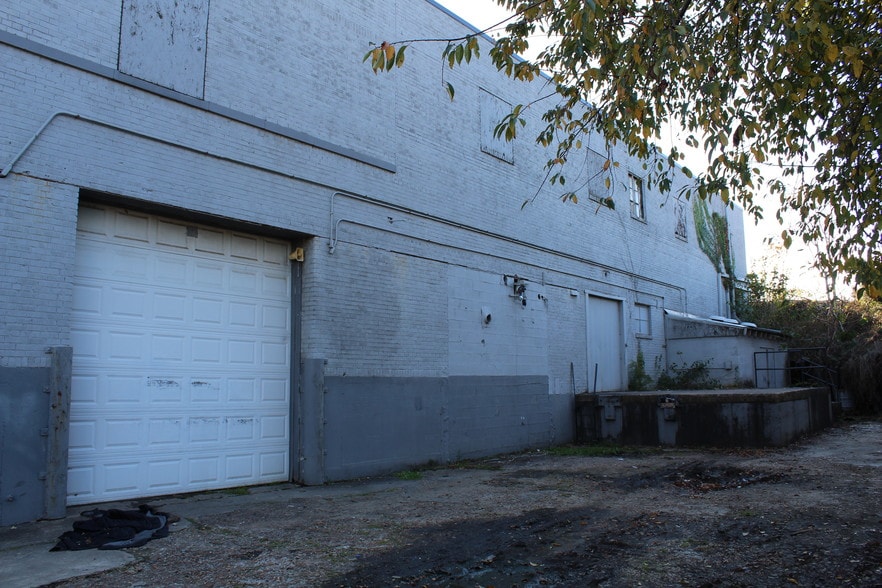 More Photos Of 777 S Main St, Memphis Warehouse For Sale