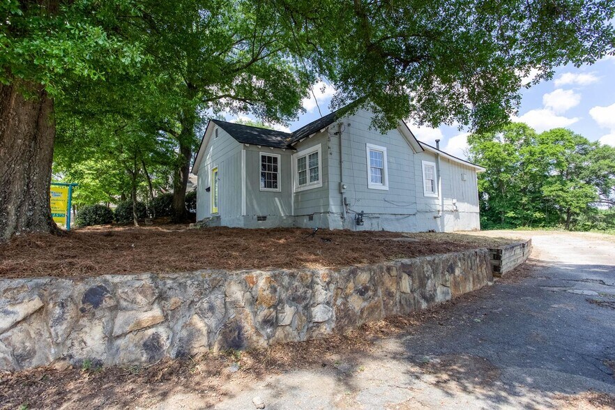 More Photos Of 373 S Atlanta St, Roswell Office For Sale