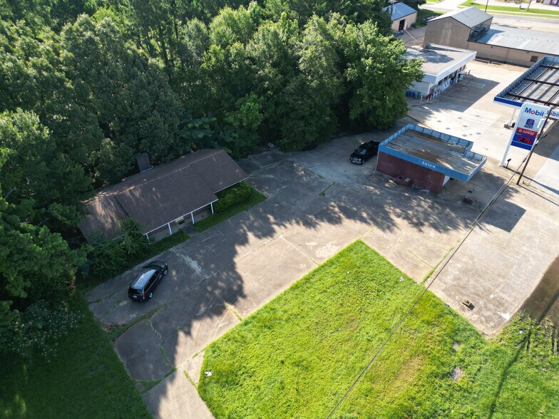 Primary Photo Of 804 Highway 110 N, Whitehouse Office For Sale