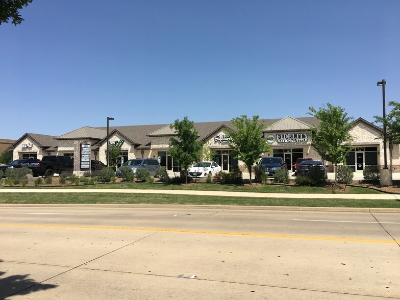 More Photos Of 2750 Churchill Dr, Flower Mound Medical For Lease