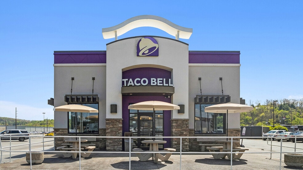 Primary Photo Of 1225 Stafford Dr, Princeton Fast Food For Sale
