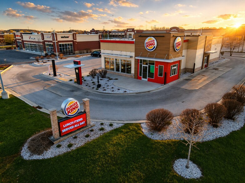 Primary Photo Of 2910 S Business Dr, Sheboygan Fast Food For Sale