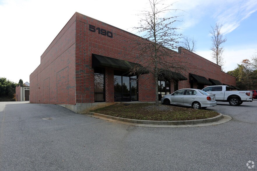 More Photos Of 5190 Performance Dr, Cumming Warehouse For Lease