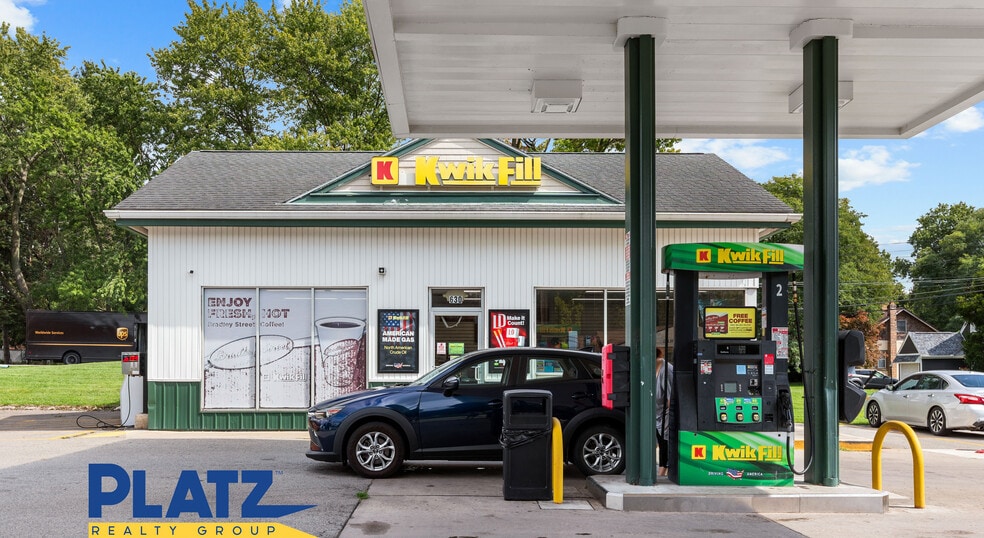 More Photos Of 630 Youngstown Poland Rd, Struthers Service Station For Sale