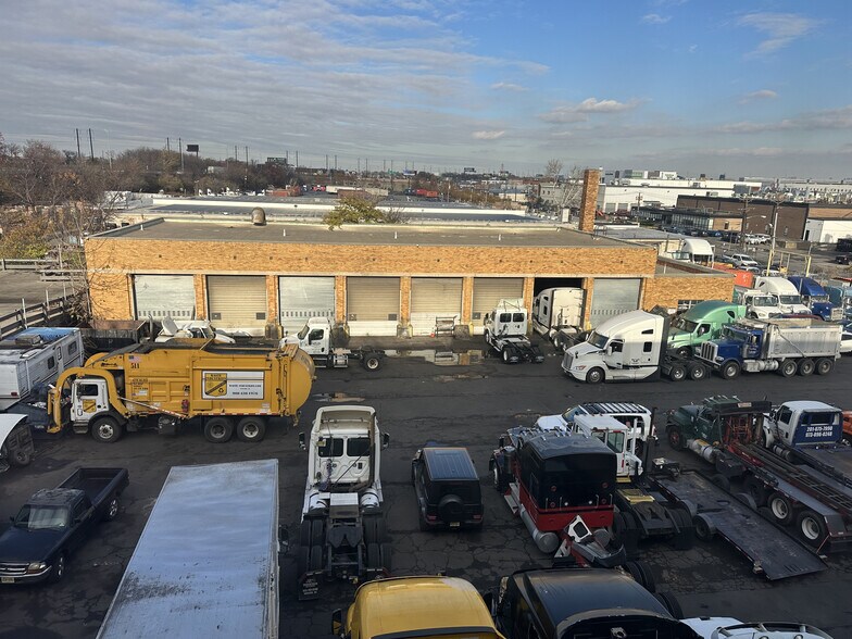 More Photos Of 93 Avenue K, Newark Land For Lease