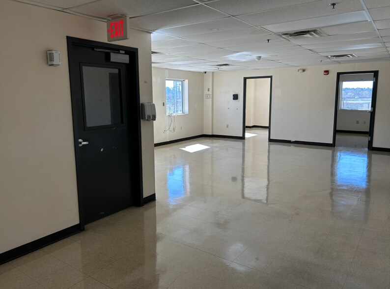 More Photos Of 2902 Gun Club Rd, Augusta Distribution For Lease