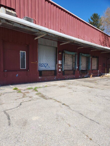 Primary Photo Of 1030 Water St, North Bennington Warehouse For Lease