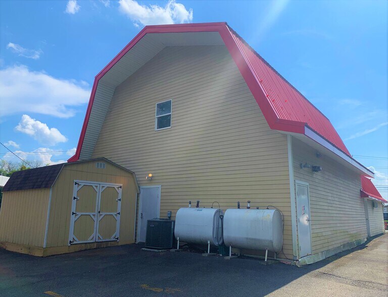 More Photos Of 369 Mansion St, West Coxsackie Freestanding For Sale