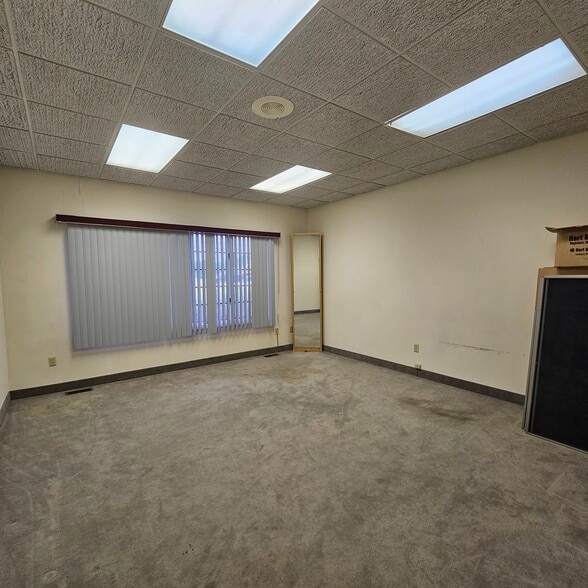 More Photos Of 681 S Broadway, Pennsville Office For Sale