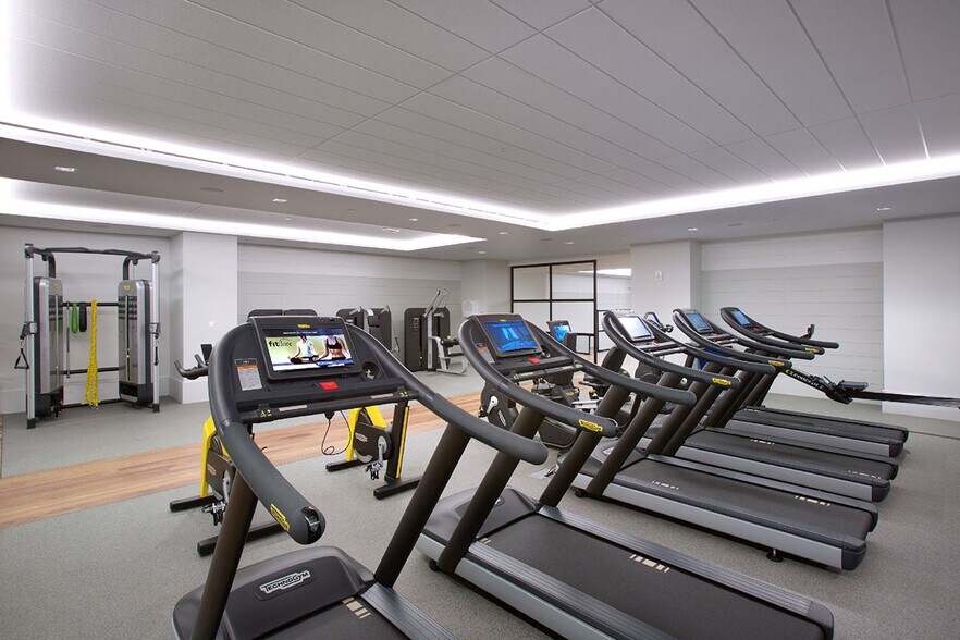 More Photos Of 65 E 55th St, New York Office For Lease