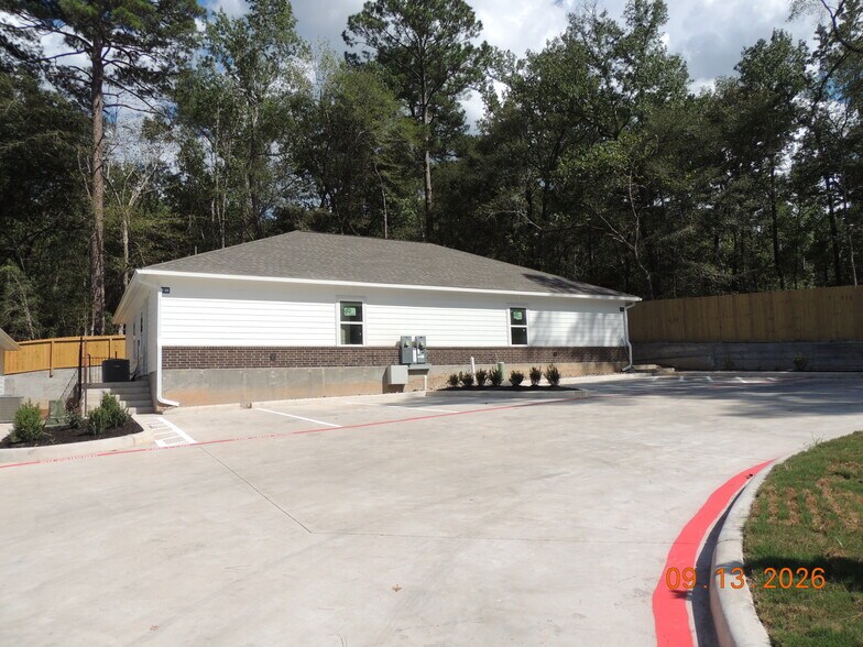 More Photos Of 103 Summer Pl, Huntsville Apartments For Sale