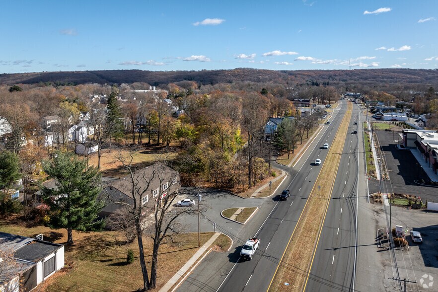 More Photos Of 126 Route 10, Succasunna Freestanding For Lease