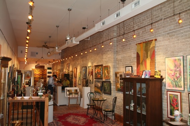 More Photos Of 6 College St, Asheville Storefront Retail Office For Lease