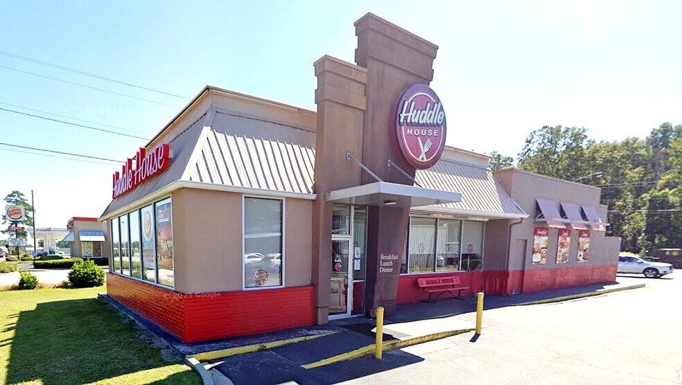 Primary Photo Of 1260 GA Highway 21 S, Springfield Fast Food For Sale