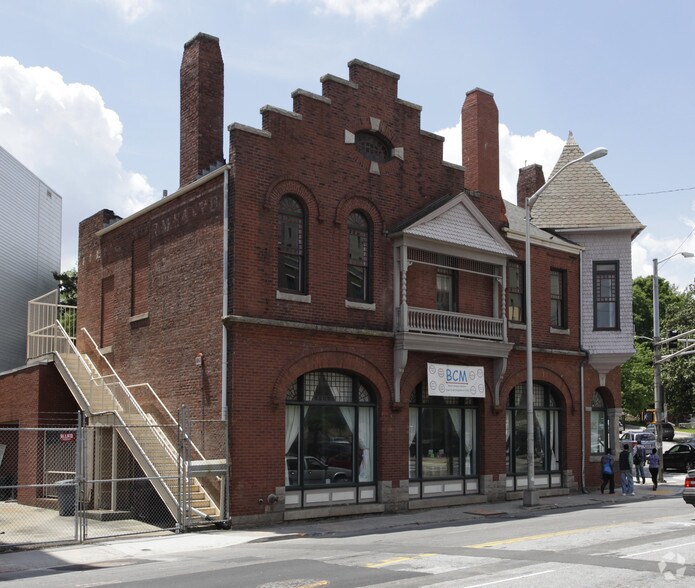 More Photos Of 125 SE Edgewood Ave, Atlanta General Retail For Sale