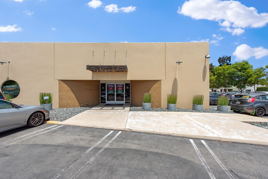 More Photos Of 17500 Red Hill Ave, Irvine Office Residential For Lease