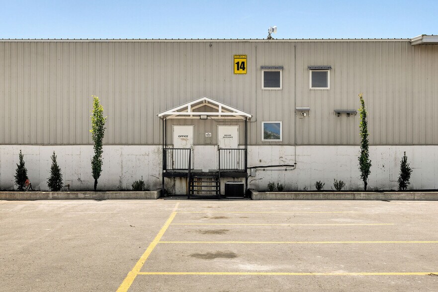 More Photos Of 695 W 1700 S, Logan Warehouse For Lease