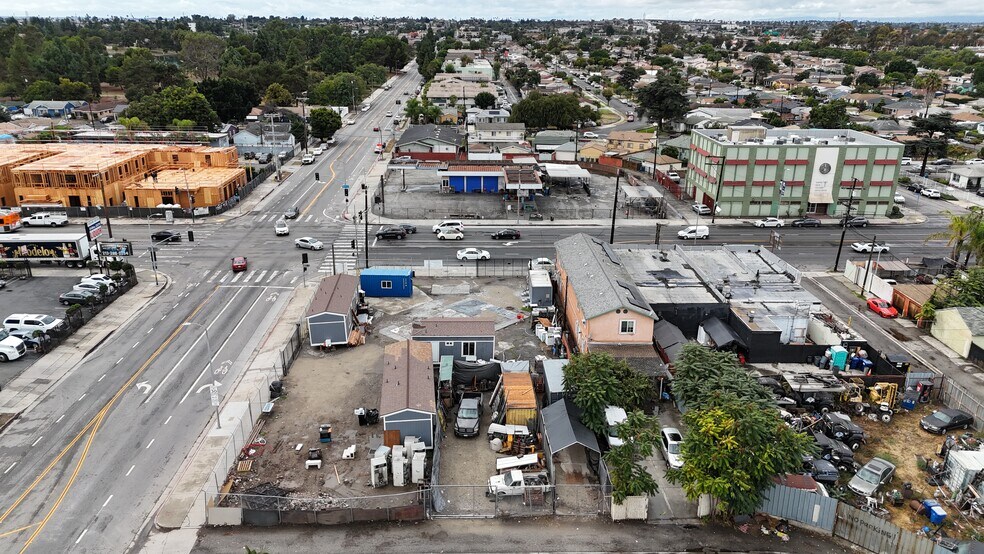More Photos Of 11936 S Central Ave, Los Angeles Land For Sale