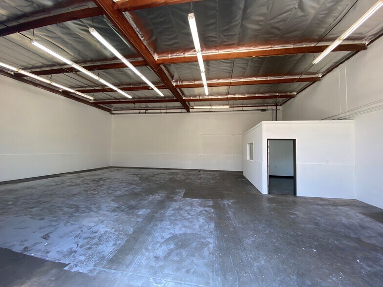 More Photos Of 1305-1339 Oregon Ave, Long Beach Warehouse For Lease
