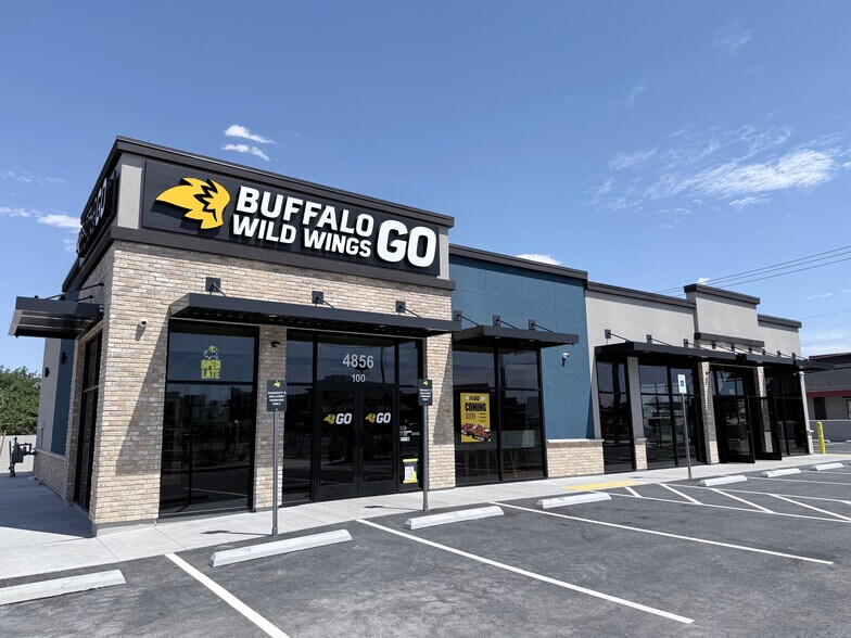 More Photos Of 4856 S Maryland Pky, Las Vegas Freestanding For Lease