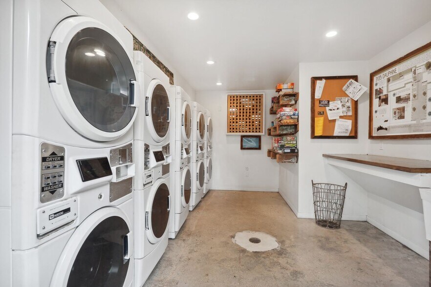 More Photos Of 3135 Dauphine St, New Orleans Apartments For Sale