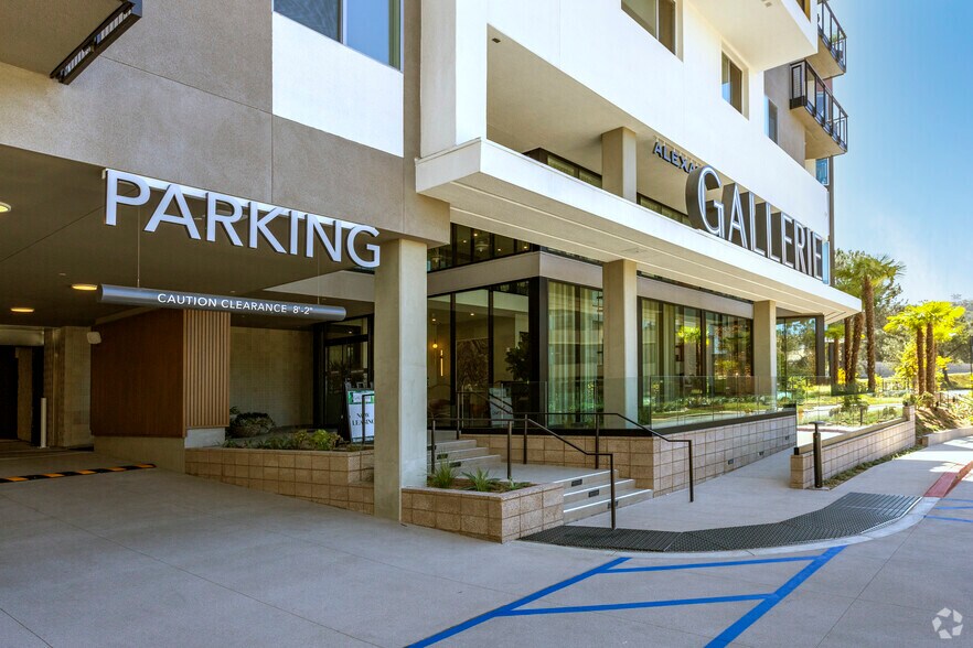 More Photos Of 375 Camino De La Reina, San Diego Multifamily For Sale