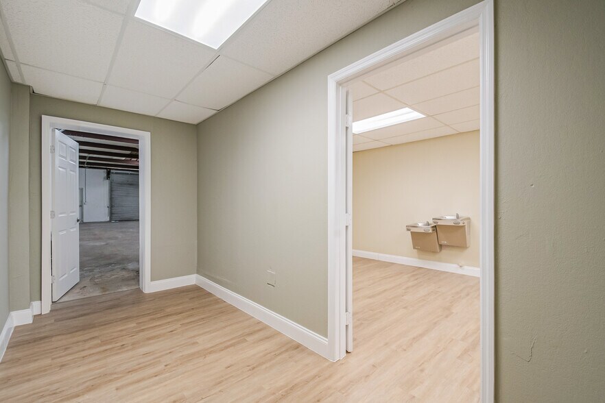 More Photos Of 440 Plumosa Ave, Casselberry Warehouse For Lease