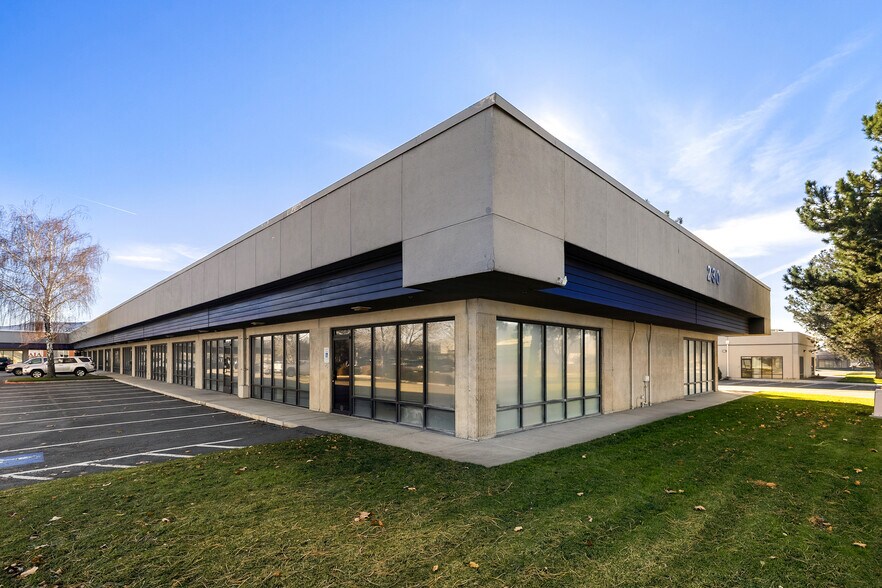More Photos Of 210 S Rock Blvd, Reno Unknown For Lease