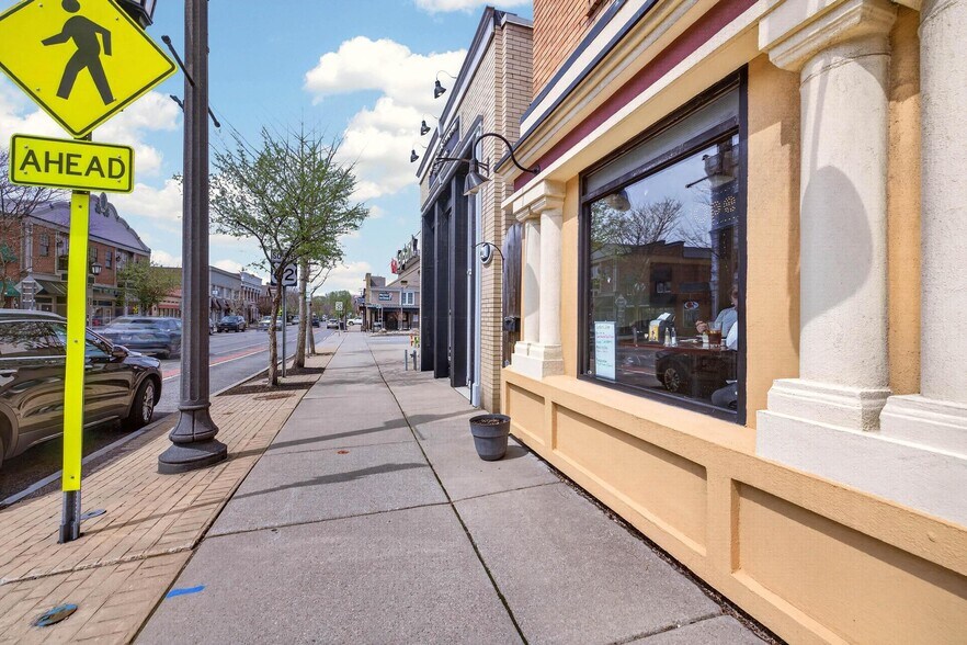 More Photos Of 21 Main St, Hamburg Storefront Retail Office For Sale