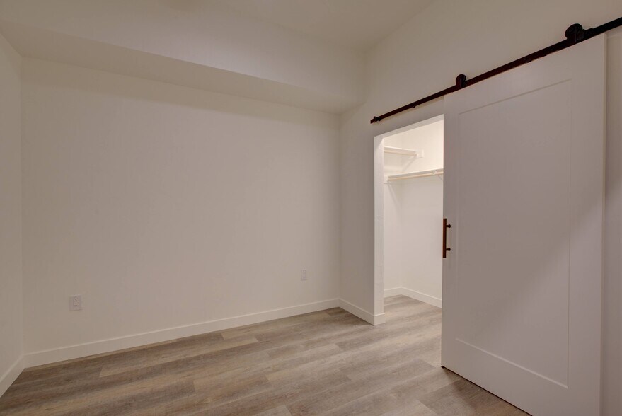 More Photos Of 1775 S Pearl St, Denver Apartments For Sale