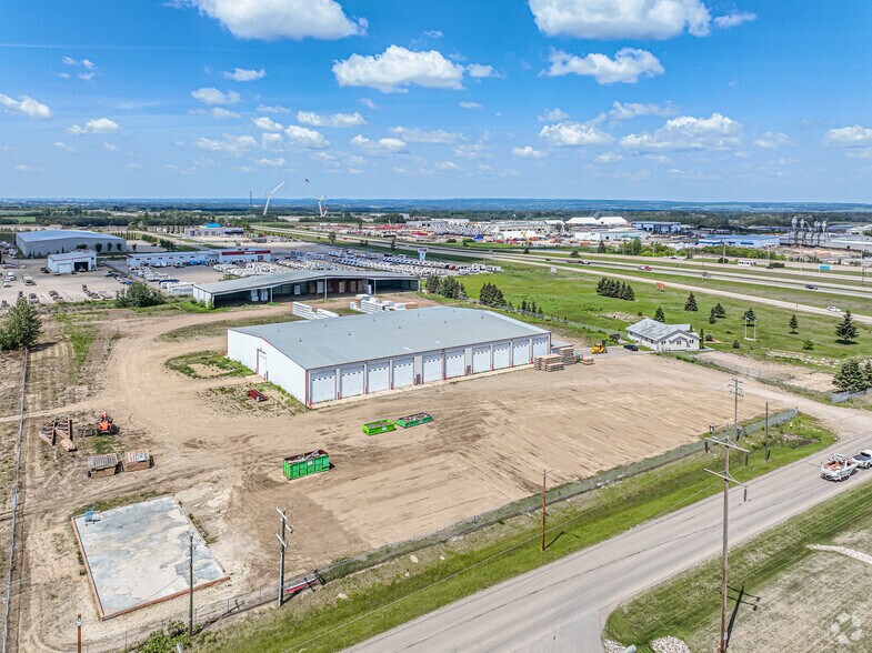 More Photos Of 9938 279 St, Parkland County Warehouse For Lease