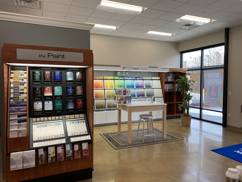 More Photos Of 5740 Broadway, Bronx Storefront For Lease