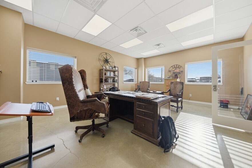 More Photos Of 8826 Gauge Dr, College Station Industrial For Sale
