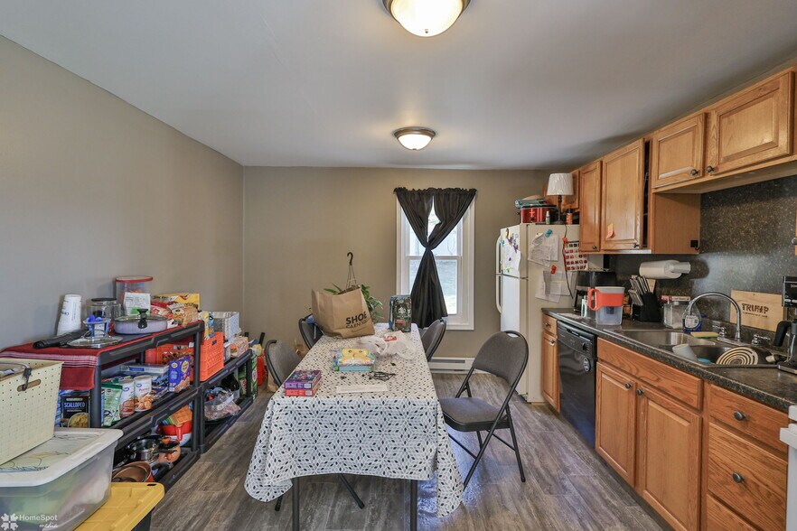 More Photos Of 302 W Abbott St, Lansford Multifamily For Sale